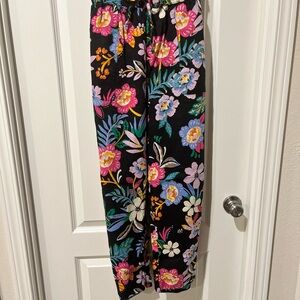 C&C California Black Floral Tropical Pull On  Lounge Pants. Large